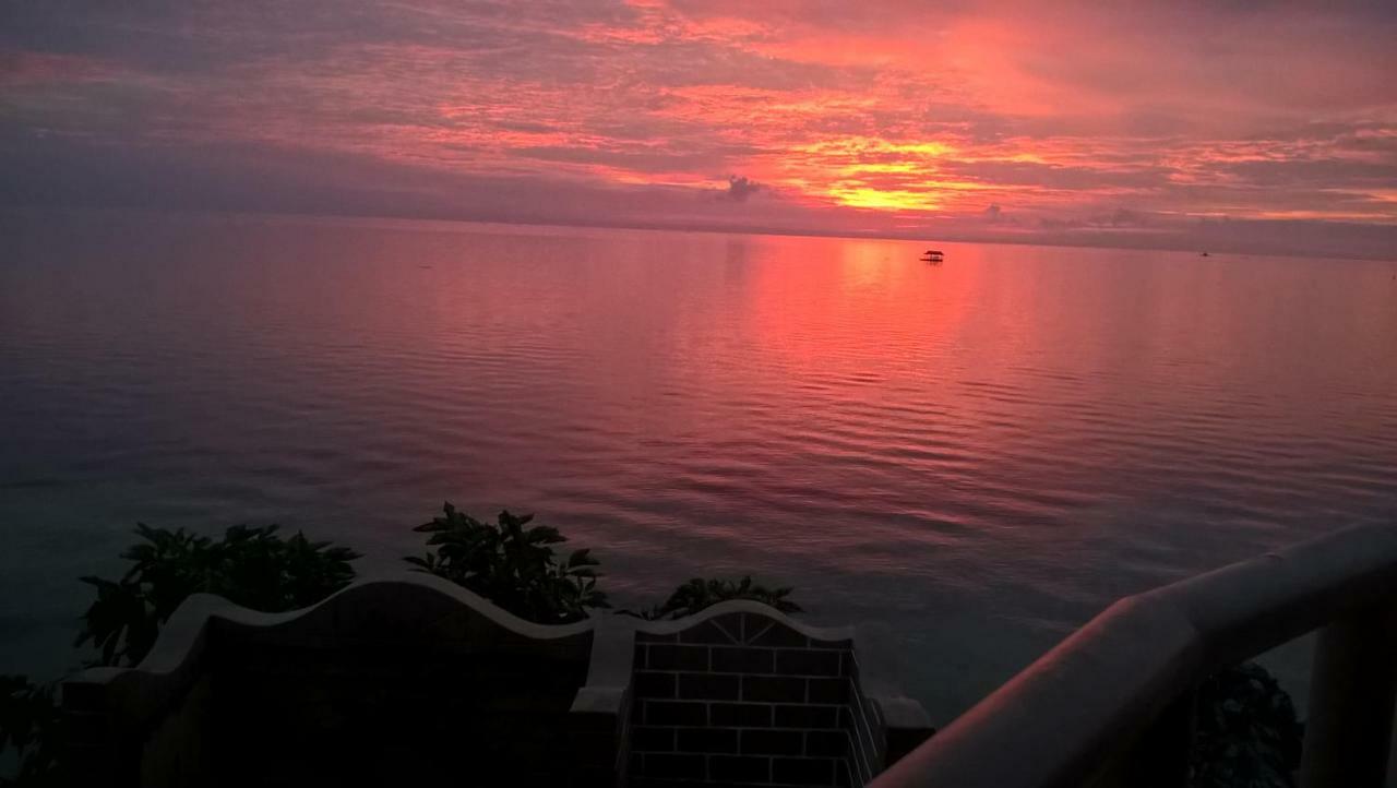 Sunset Vista Sea Front Guest House Union  Екстериор снимка